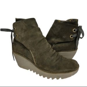 Fly London Suede Yama Booties Size 39 // 9US